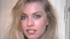 LANA COX photos by Pierre Woodman