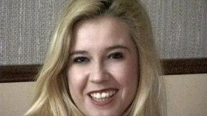 BETSY photos by Pierre Woodman