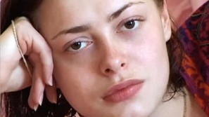 LAOURA PAOUK photos by Pierre Woodman