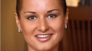 LUISA de MARCO photos by Pierre Woodman