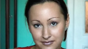 AHNA photos by Pierre Woodman