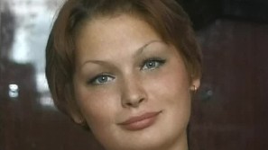 ALISSIA photos by Pierre Woodman