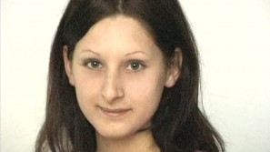 GYONGY photos by Pierre Woodman