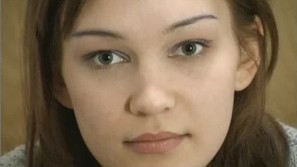 OLIVIYA photos by Pierre Woodman