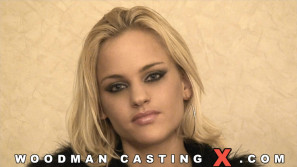 BRITNEY photos by Pierre Woodman