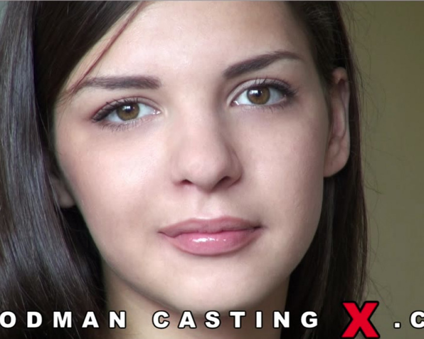 Photo of ALINA HENESSY