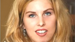 SHARON BABE photos by Pierre Woodman