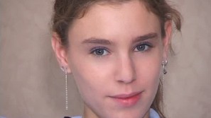 ALYSA photos by Pierre Woodman