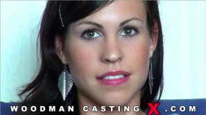 JENNY APPACH photos by Pierre Woodman