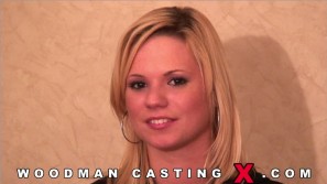 YASMINE GOLD photos by Pierre Woodman