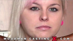 ALEXIS LEONE photos by Pierre Woodman