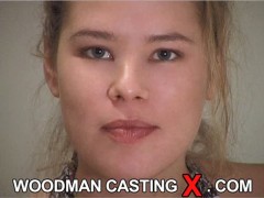 PAISLEY HUNTER photos by Pierre Woodman