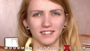 BEATRIX GLOVER photos by Pierre Woodman