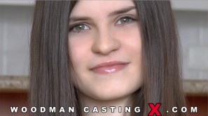 ANNA TAYLOR photos by Pierre Woodman