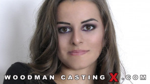 ENOLLA CALABRE photos by Pierre Woodman