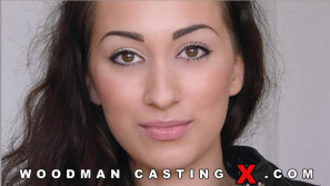 LEYLA BENTHO photos by Pierre Woodman