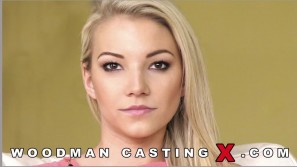 SWEETY LAYNE photos by Pierre Woodman