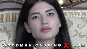 MULANIA MORRY photos by Pierre Woodman