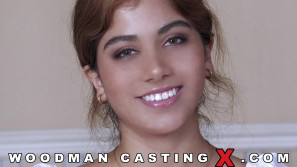 MARINA GOLD photos by Pierre Woodman