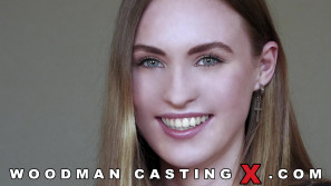 MENCIA  FRANCIS photos by Pierre Woodman