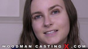 JAY TAYLOR photos by Pierre Woodman