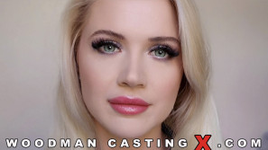 KITTY LI photos by Pierre Woodman