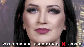 CHARLOTTE CARTER photos by Pierre Woodman