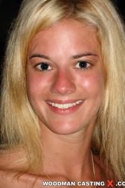 Girl Photoset Chloe Delaure - ( Casting Pics )