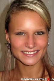 photos of Samantha Jolie