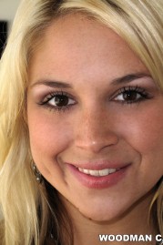 photos of Sarah Vandella