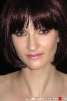 Araya kiss - ( casting pics )