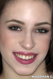 pictures of Anna De Ville