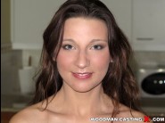 Julie skyhigh is so cute on this photos