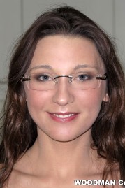 photos of Julie Skyhigh