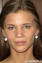 pictures of Sara Kay