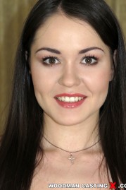 pictures of Angelika Fyres