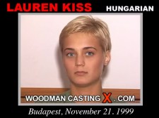 Lauren Kiss