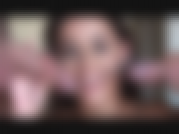 Show backstage realistation Iwia - Xxxx - Bed + 2 Boys